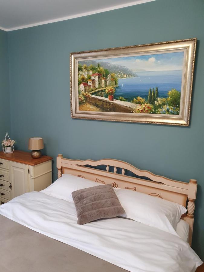 Vila Sunset 2 Aparthotel Galati  Luaran gambar
